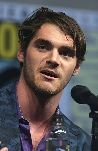 RJ Mitte, ‘Breaking Bad’ actor, dies at 34